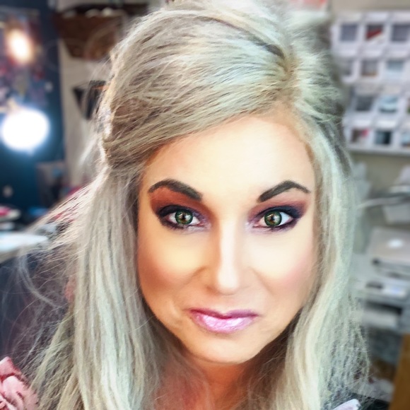 Meet the Posher Other - Meet your Posher, Keisha